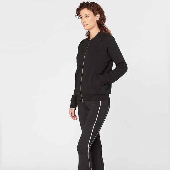 New Women’s Threads 4 Thought Gerry Bomber Size Large - Picture 2 of 9